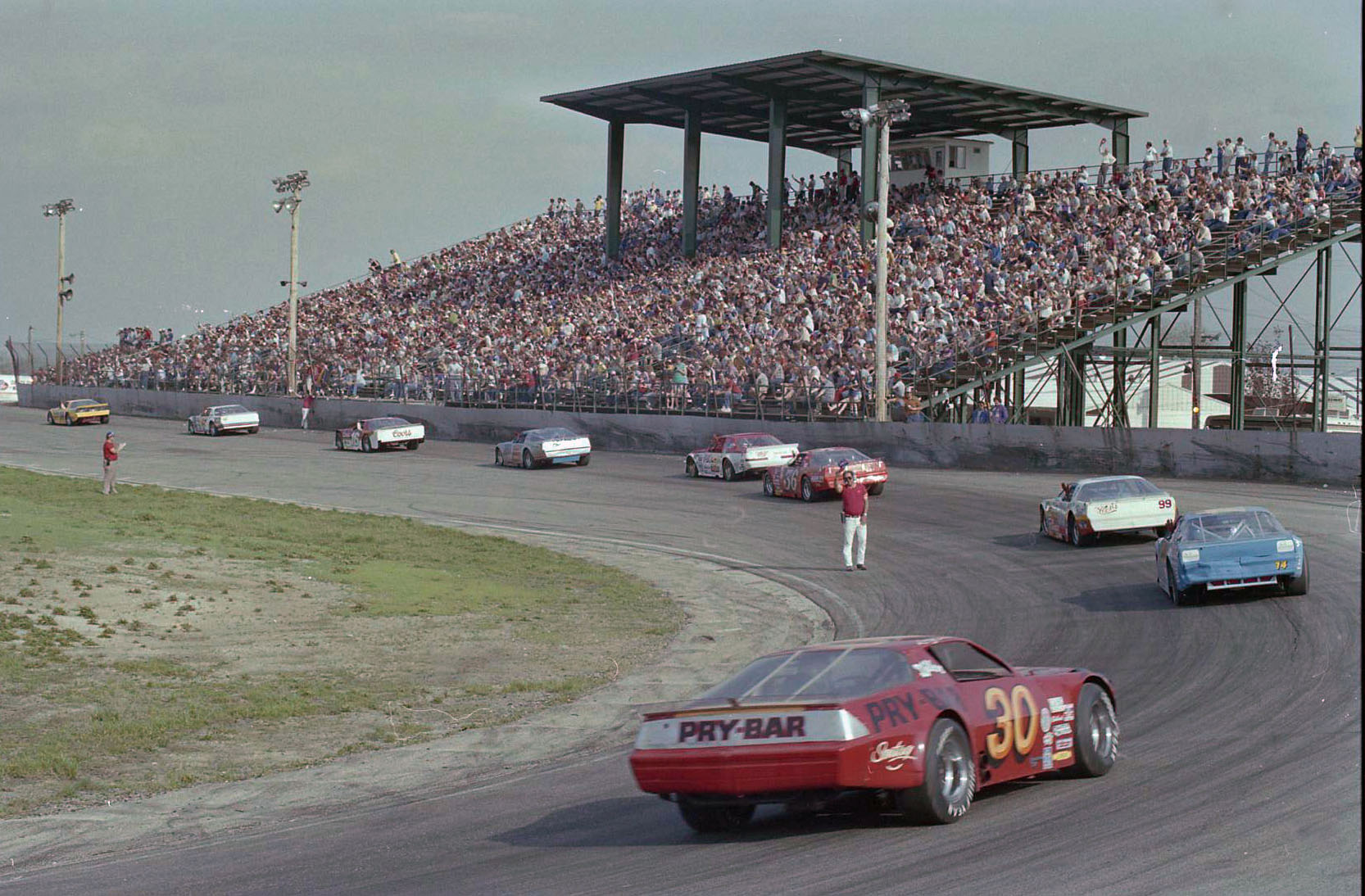 GRUNDY COUNTY SPEEDWAY PHOTO SCRAPBOOK